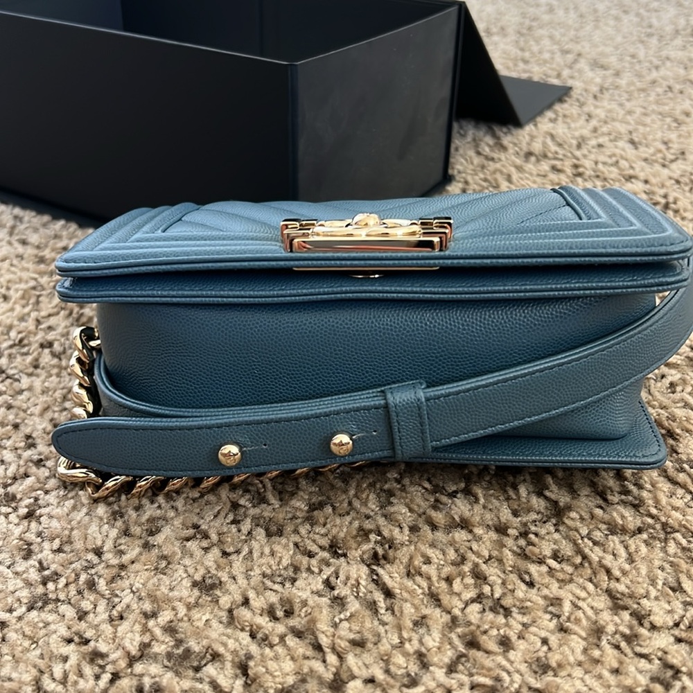 Chanel Small Chevron Boy Bag - Picture 9 of 15